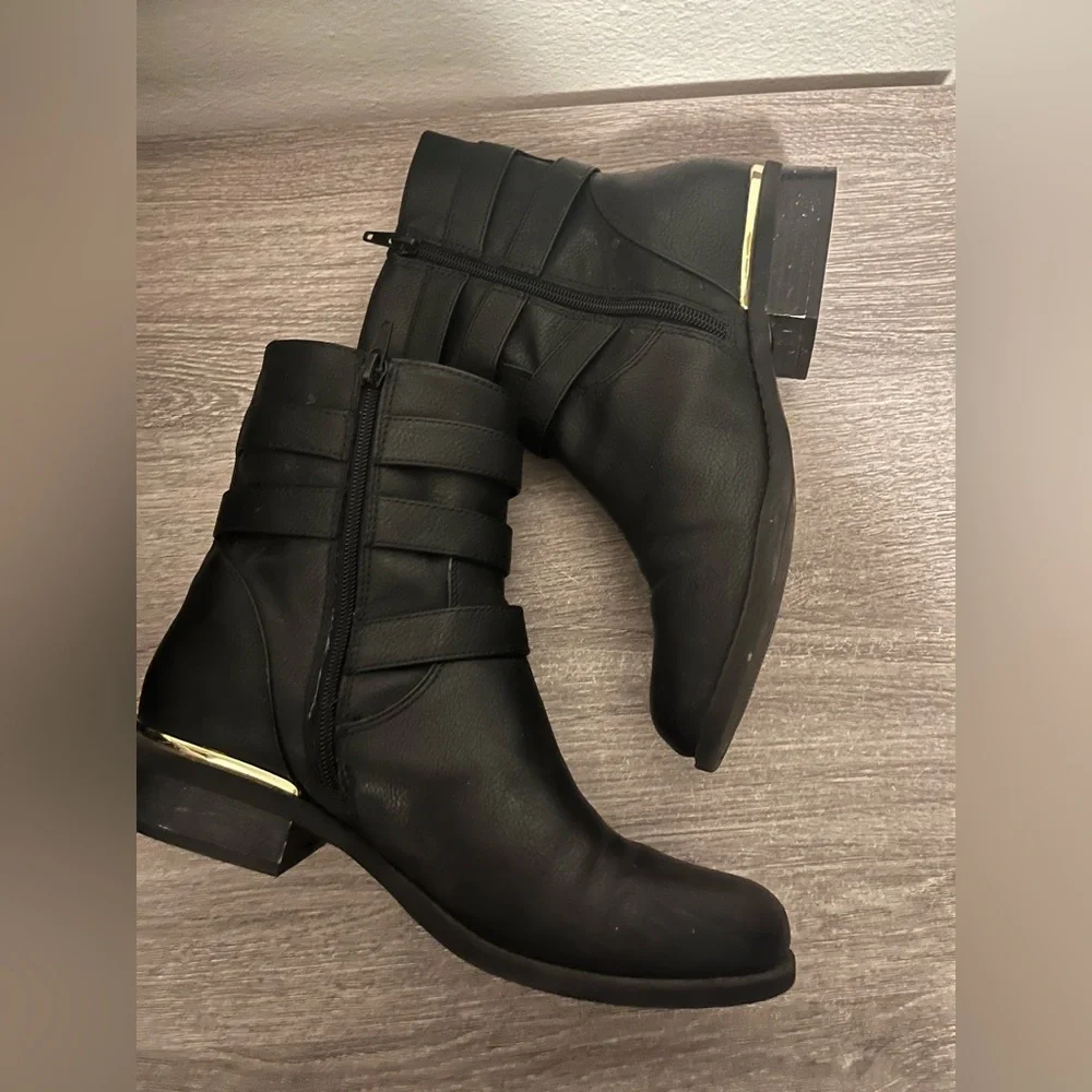 Black size 8 1/2 boots - Picture 6 of 8